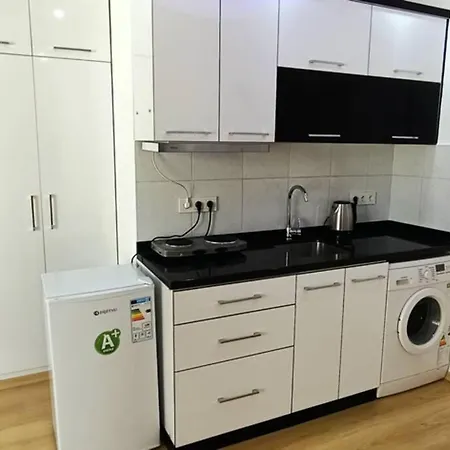 Furnished Studio Appartement *